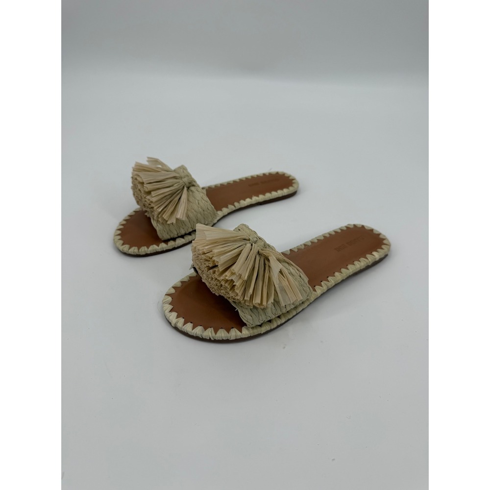 Gianni Bini Raffia Tassel Slide Sandals Beige Tan Woven Flat Mules Womens Size 7
